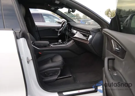 2021 Audi Q8 Premium Plus 55 Tfsi Quattro Tiptronic z USA, uszkodzony, nr VIN WA1EVAF17MD028402